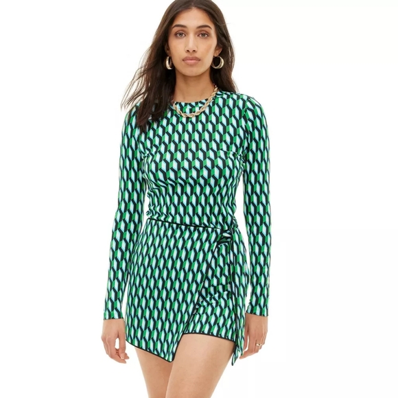 DVF for Target XL crewneck - Picture 12 of 14